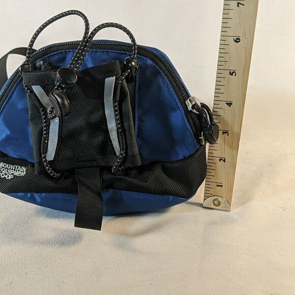 MEC Mountain Equipment Co-op Fanny Waist Belt Bag Black Blue Running Hiking - Picture 9 of 9